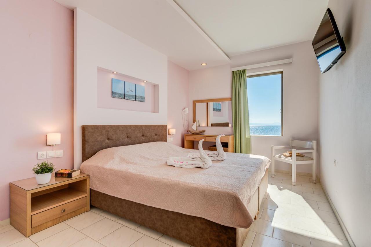 Alkionis Beach Hotel Apartments Sfáka Eksteriør billede